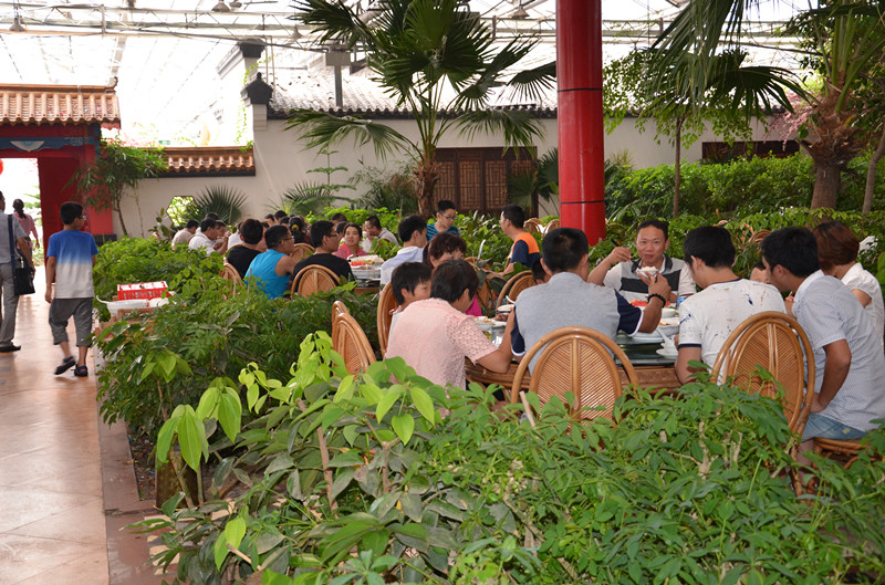 2014�깫˾�B�Ƹ����κ�Ӱ