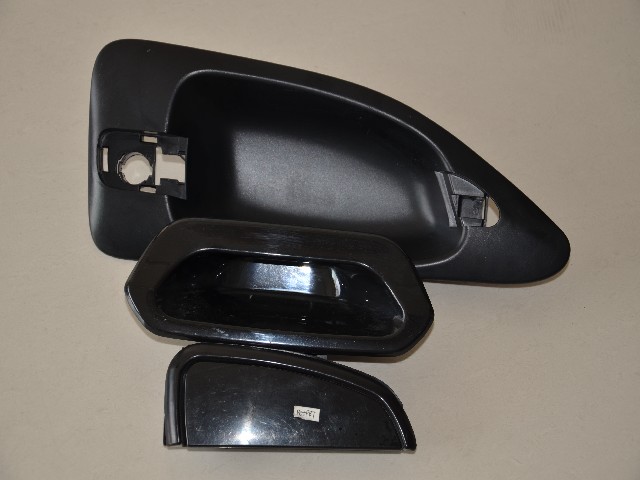 ��܇���T����